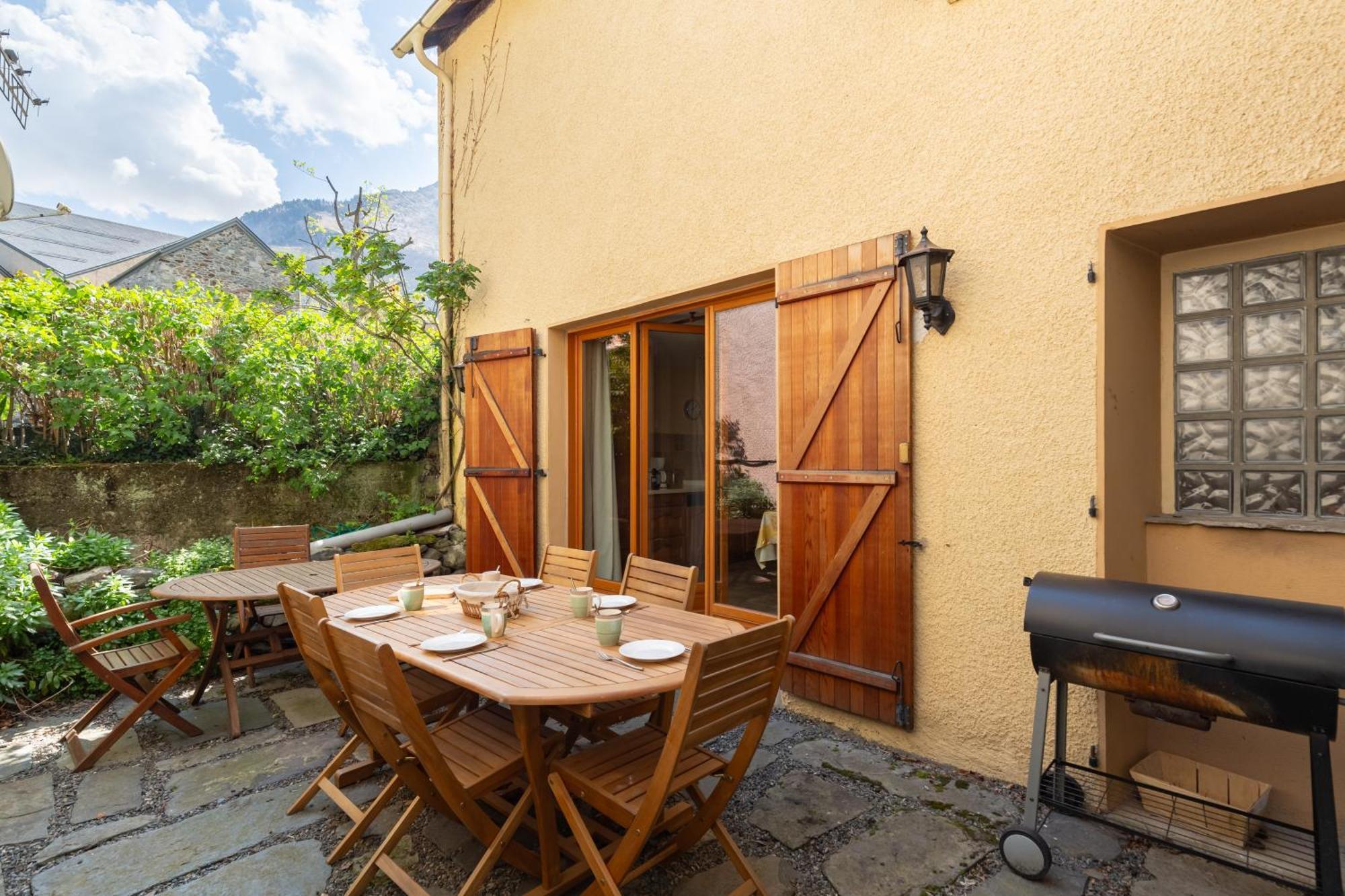 La Petite Maison Des Montagnes Luz-Saint-Sauveur Buitenkant foto